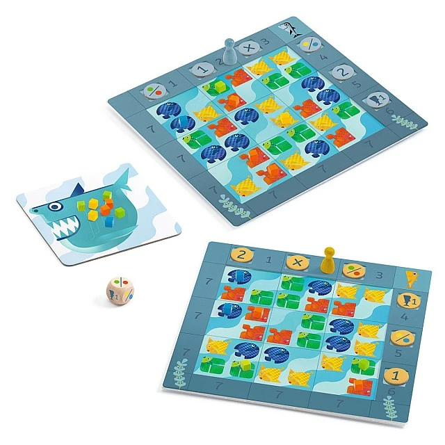 Strategy game catch the shark