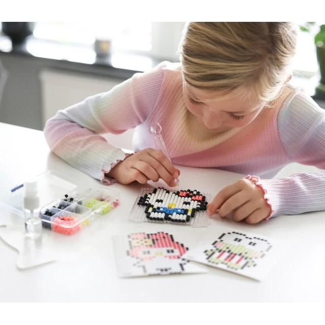 Комплект Мъниста за вода Hello Kitty and Friends