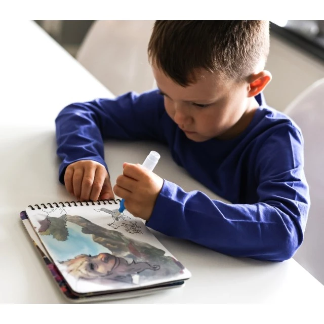 Maxi & Helium Water Drawing Hardcover Book