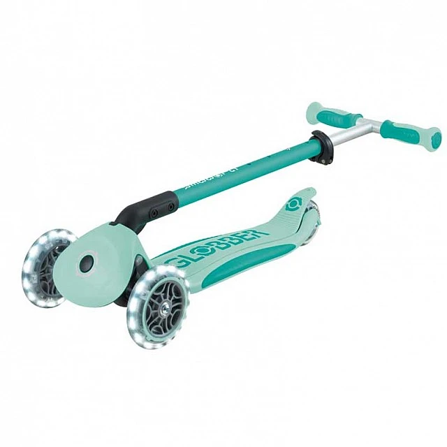 Scooter 5 in 1 GLOBBER GO UP DELUXE LIGHTS 360° - mint green