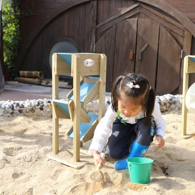 Wooden children's sand tower Classic World Educational, 3+ years