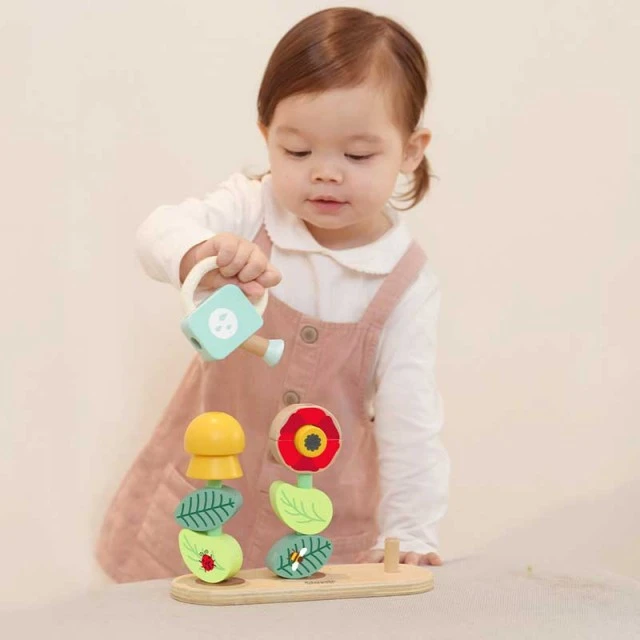 Wooden toy - string cubes Flower garden