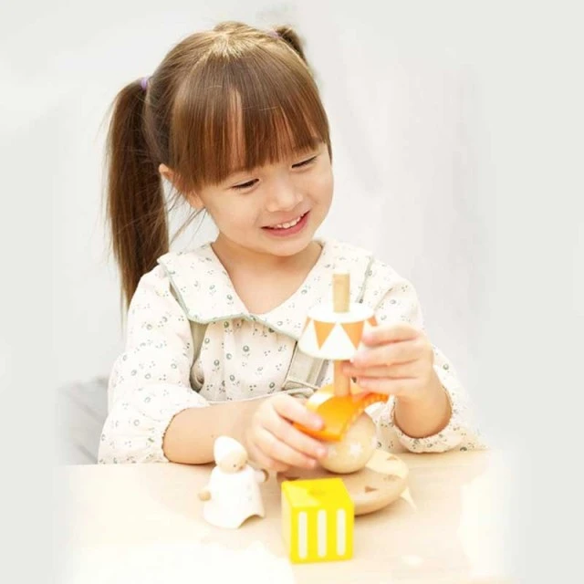 Wooden toy for balance and coordination - The Jolly Clown