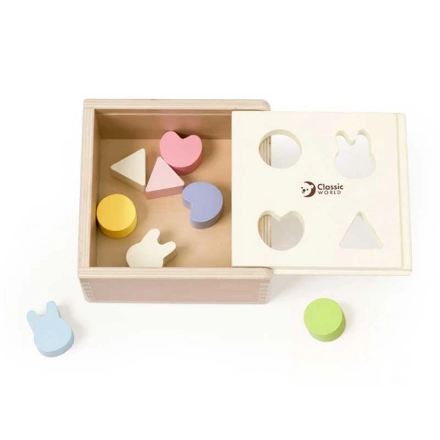 Wooden box for sorting molds in pastel colors