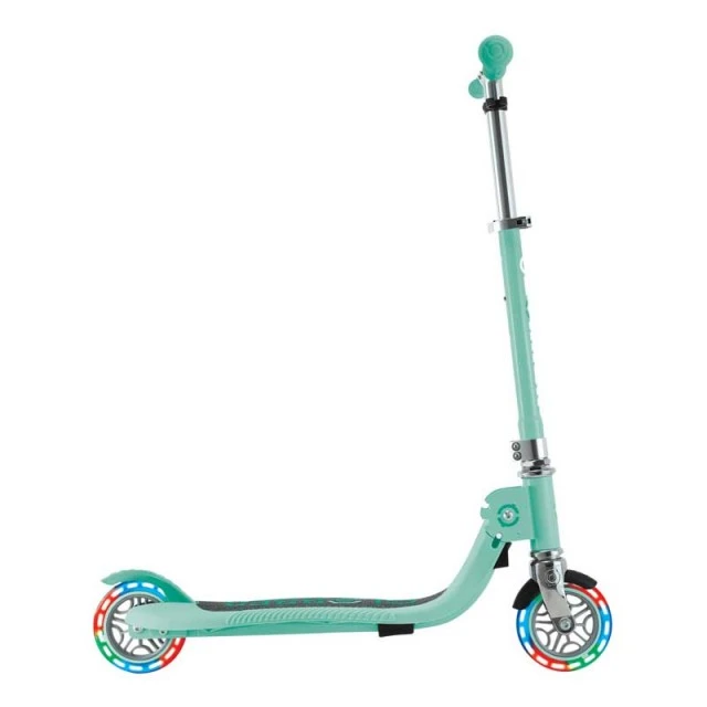 Детска сгъваема тротинетка с две светещи колела Globber Flow Foldable Junior - ментова