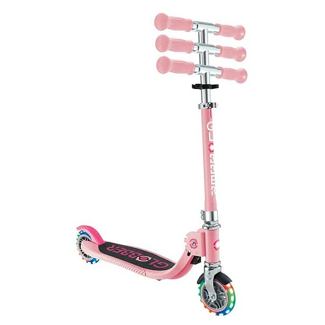 Children's foldable scooter with two light-up wheels Globber Flow Foldable Junior - pink
