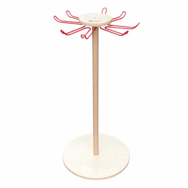 Children’s hanger for up to 8 painting aprons