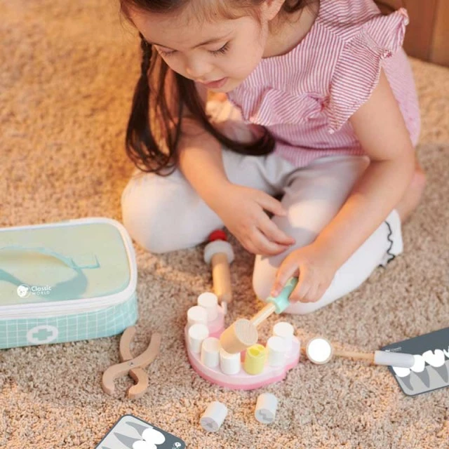 Children’s wooden set - The Little Dentist