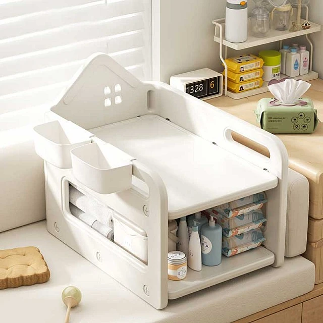 Feelkids baby changing mat with compartment for diapers and baby accessories – white