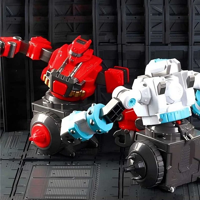 Interactive set of two rotating battle robots Crazon, RC