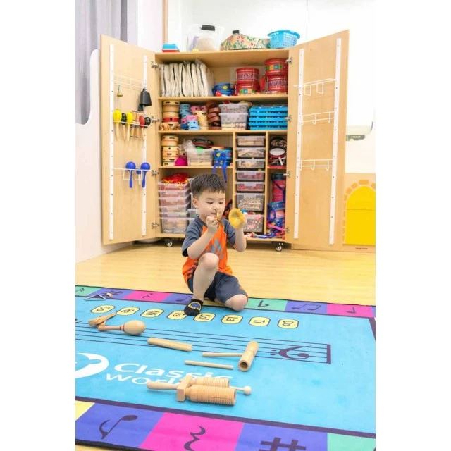 A set of children’s musical instruments for learning