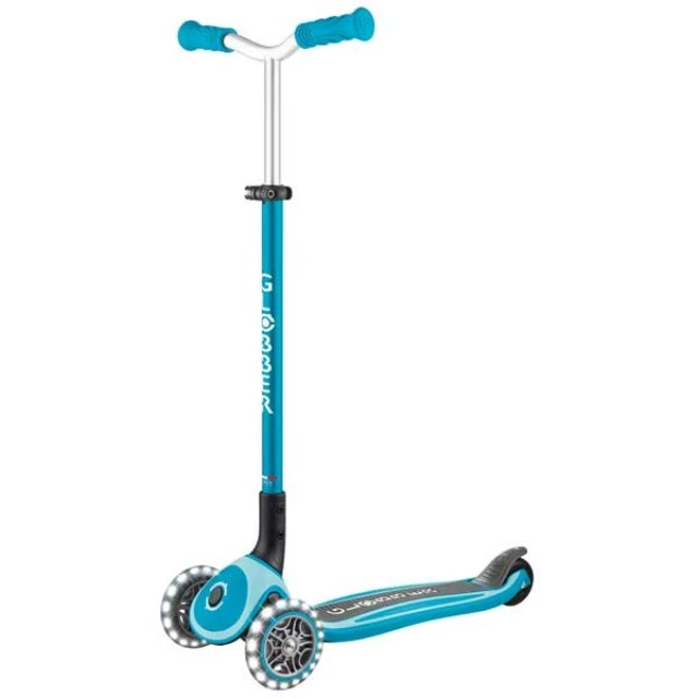 Globber Master lights three-wheeled folding scooter - blue