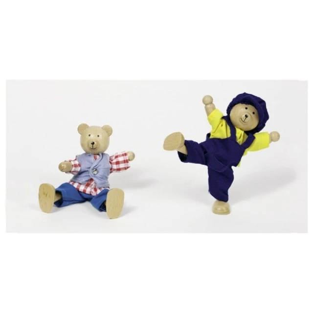 Bear family in box with clothes