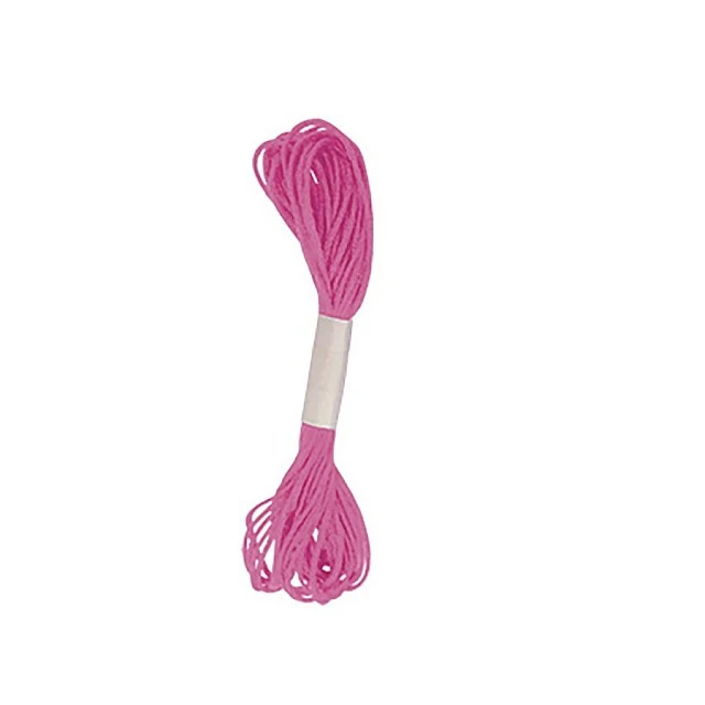 Pom poms llama