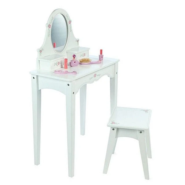 Wooden children’s dressing table