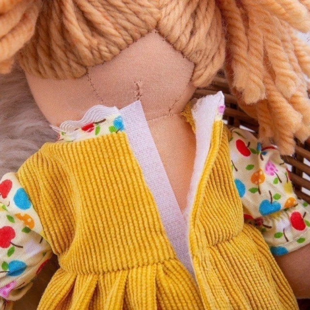 Childrens doll - Daisy
