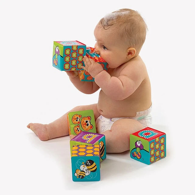 PLAYGRO Soft bath cubes (6 pcs./pack) 6m+