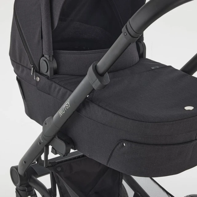 Mutsy NIO North Black PACKAGE Chassis with seat + Bassinet for newborn