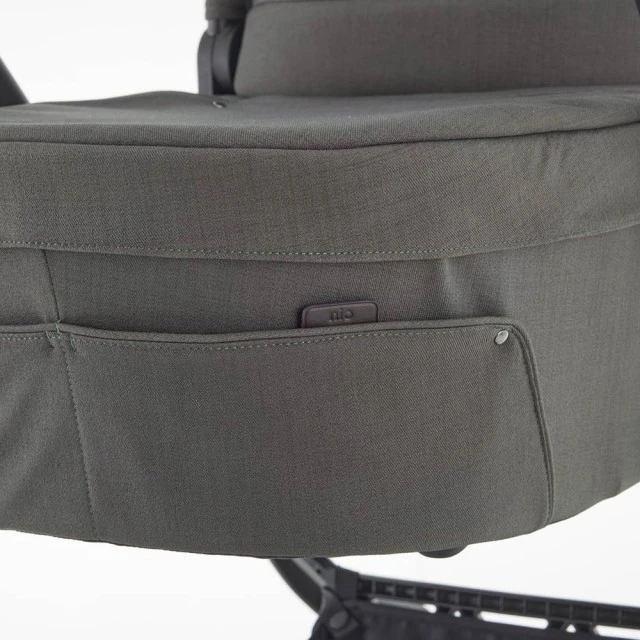 Mutsy NIO Pine Green PACKAGE Chassis with seat + Bassinet for newborn