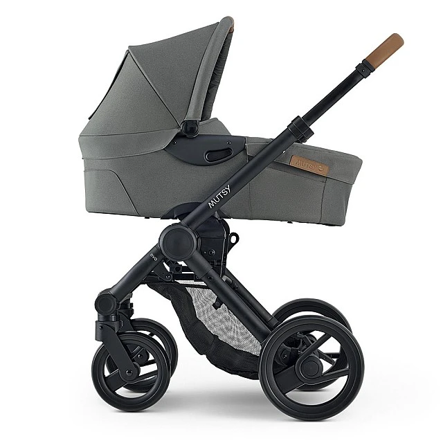 Mutsy EVO Discovery Moss PACK Chassis with seat + Bassinet for newborn