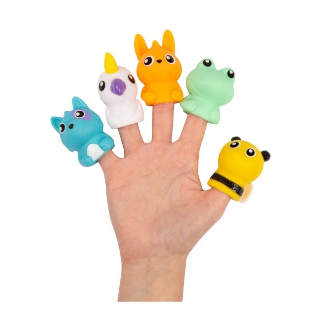 Textile book Happy at Home with animals for puppet theater, 12m+