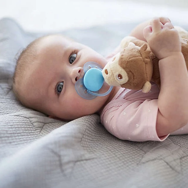 Ultra Soft pacifier 0-6m with plush toy Monkey