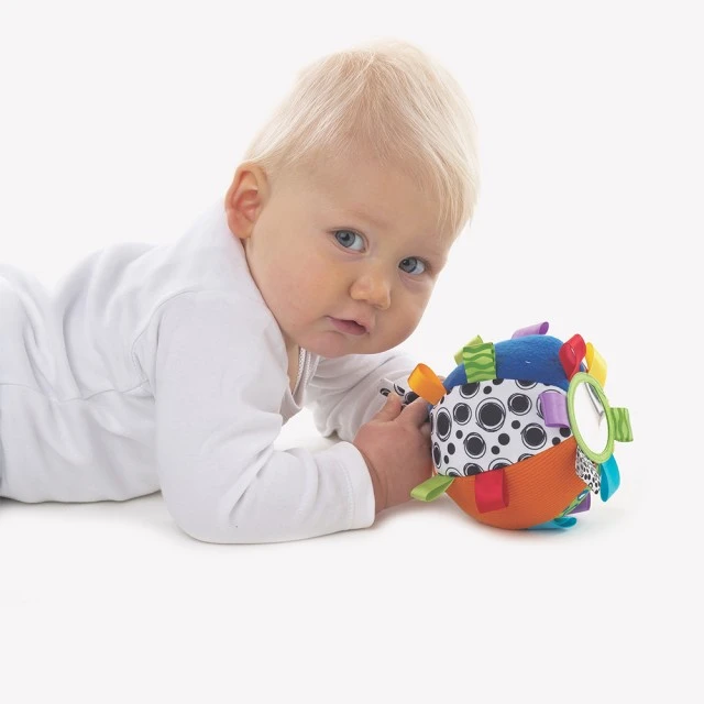 PLAYGRO Звъняща мека топка с етикети, 3м+