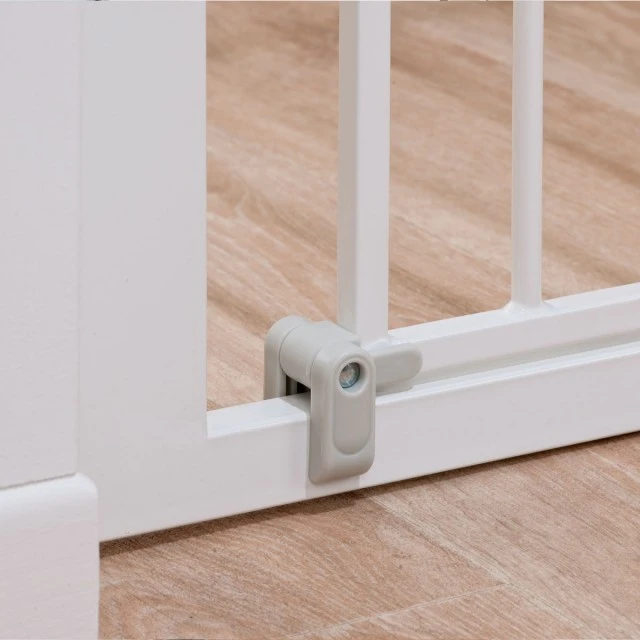 SAFETY 1st universal metal safety gate with auto close white