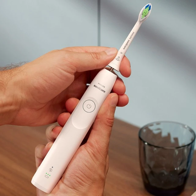 Акумулаторна четка за зъби Philips Sonicare HX7108/01 серия 5300 със звукова технология Next-Generation, 1 режим на четкане, 2 интензитета, сензор за натиск, глава W2 Optimal White