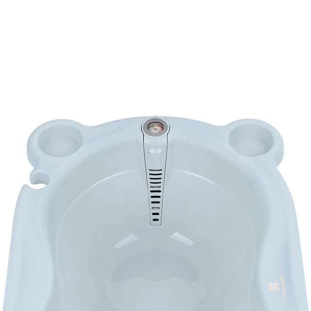 Bathtub with Kai Blue liner