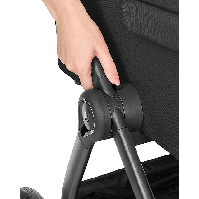 3-in-1 combined stroller with carrycot Modena Black 2027
