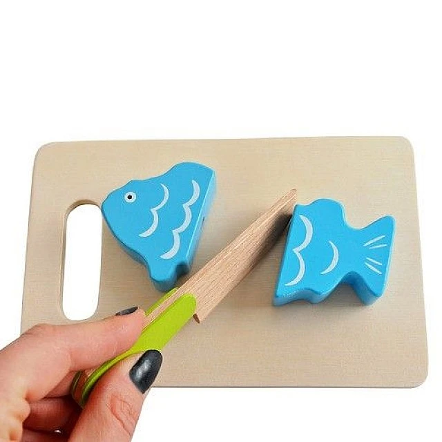 Wooden vegetable cutting board and accessories - 34 pieces - Kruzzel