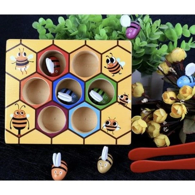 Wooden game Beehive - Kruzzel
