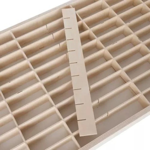 Wooden car shelf - Kruzzel