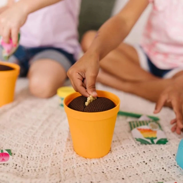Gardening Play Set - Melissa & Doug