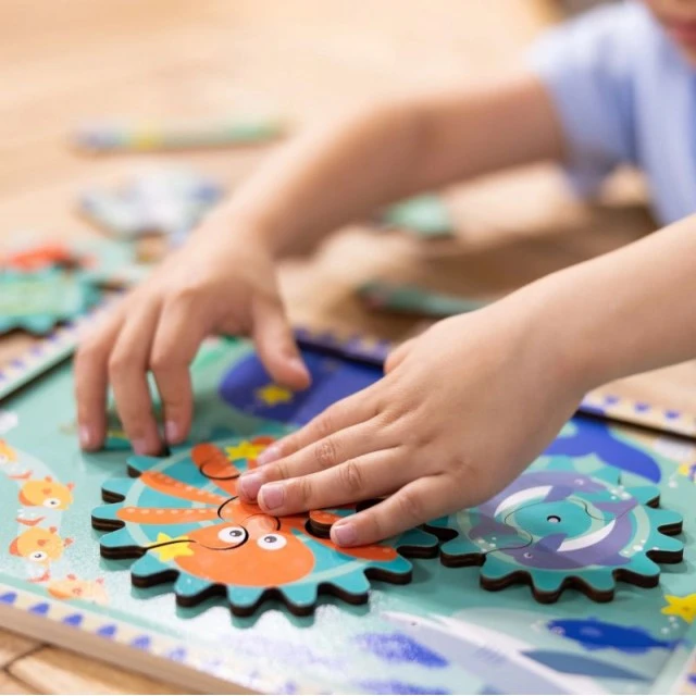 Wooden sea floor puzzle 18 pieces - Melissa & Doug