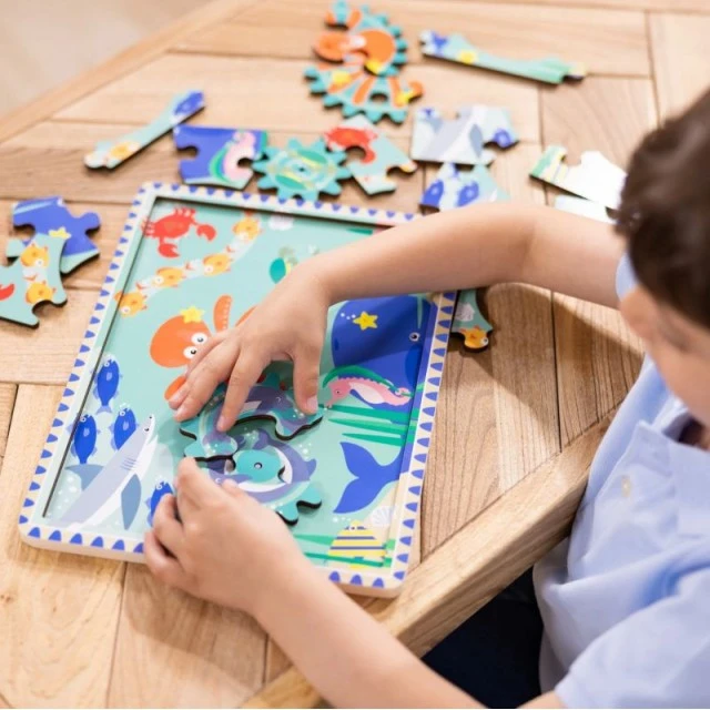 Wooden sea floor puzzle 18 pieces - Melissa & Doug