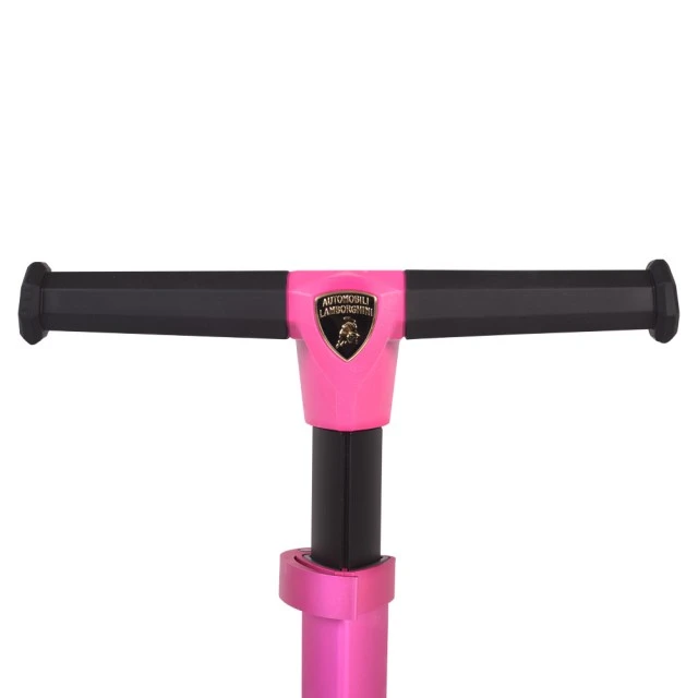 Scooter Lamborghini pink