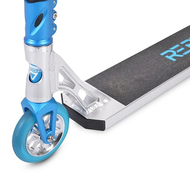 Stunt Rebel scooter blue