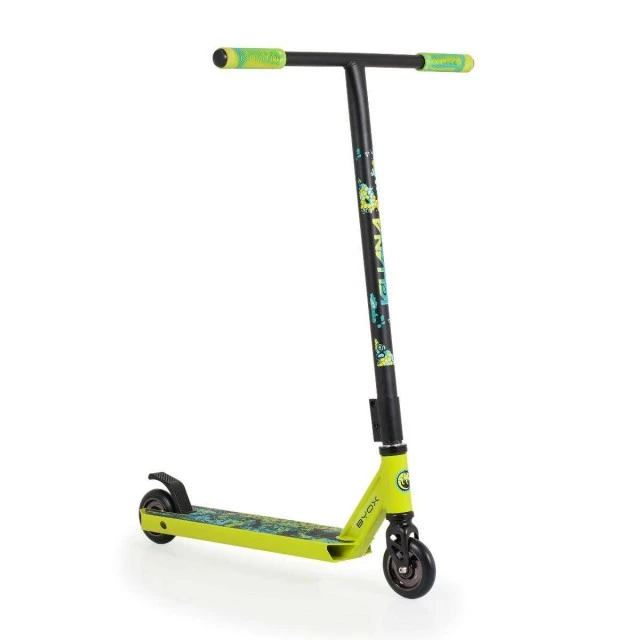 Stunt Iguana scooter