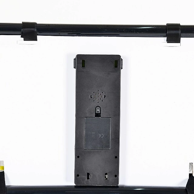 Basketball hoop with net is an electronic scoreboard J1352