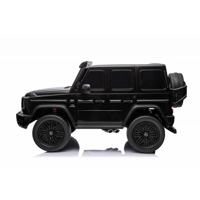 Battery-powered SUV Mercedes G63 4x4 metallic black