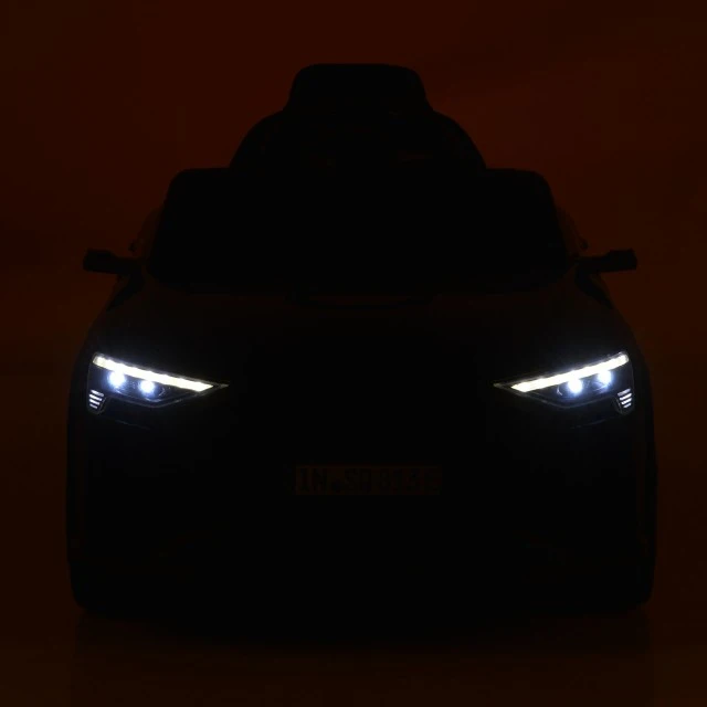 Battery SUV Audi SQ8 e-tron metallic red