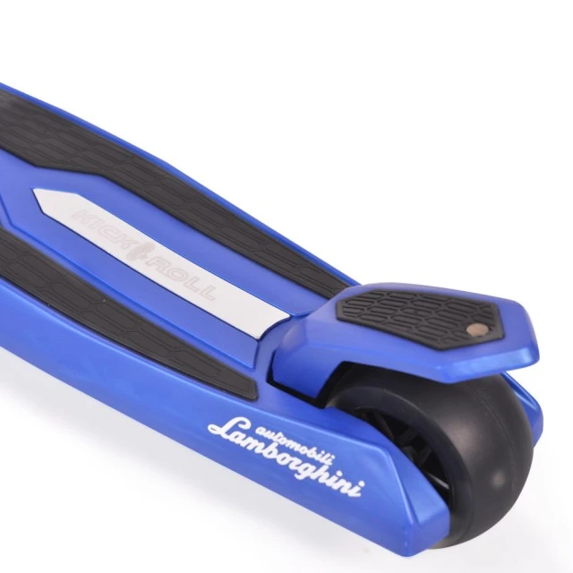 Scooter Lamborghini blue