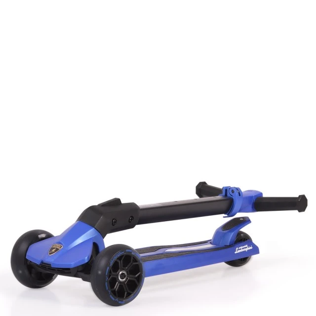 Scooter Lamborghini blue