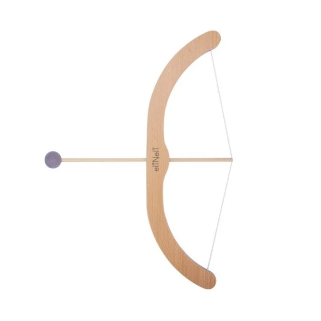 Wooden bow with arrows and target Age: 3+