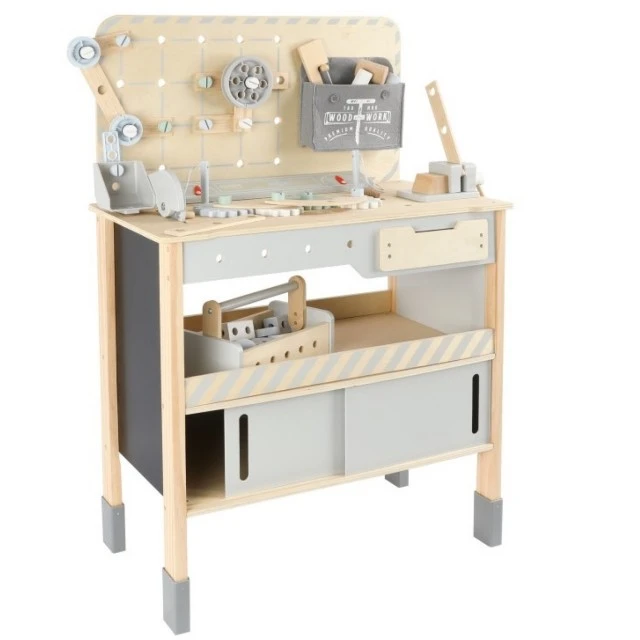 Wooden workshop with tools and crane + tool belt Age: 2+