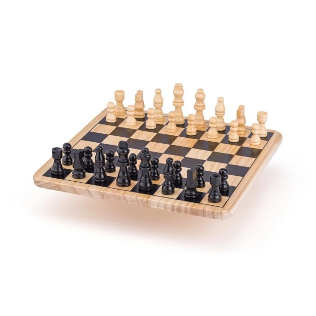 Deluxe set of classic board games Age: 3+