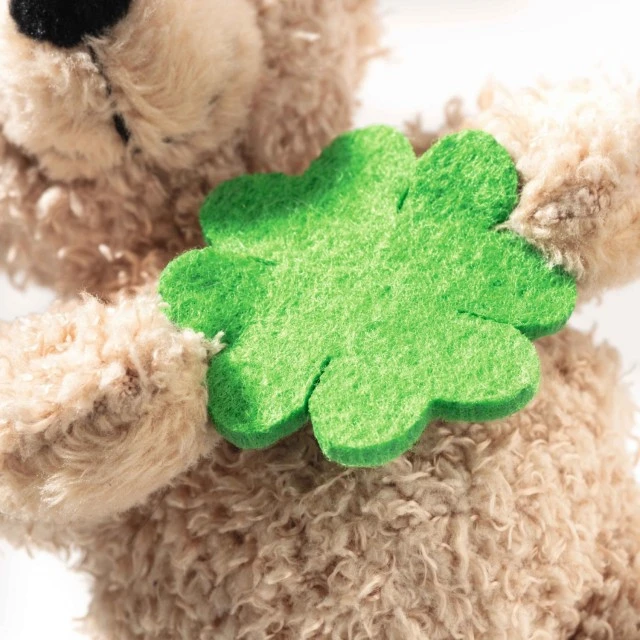 Висулка Fynn Teddy bear – Good Luck Размер: 12 см
Клас: Friends