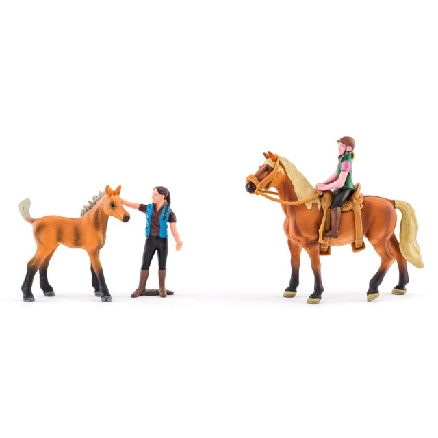 Riding school with horses and accessories, 23 pieces Age: 3+ Number of pieces: 23